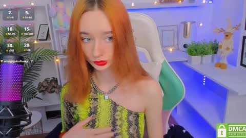 Snapshot of katia_kim chatting on January 12, 6:28 am Katia online show from January 12, 6:28 am