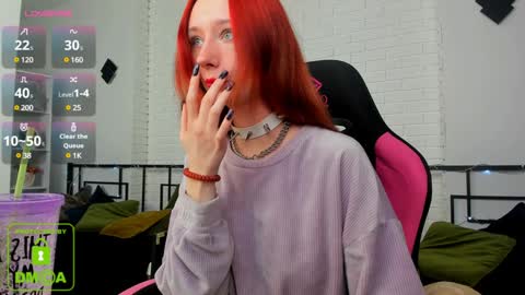 Snapshot of katia_kim chatting on January 19, 6:31 am Katia online show from January 19, 6:31 am