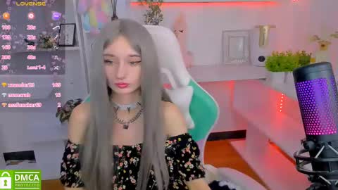 Snapshot of katia_kim chatting on February 11, 9:42 am Katia online show from February 11, 9:42 am