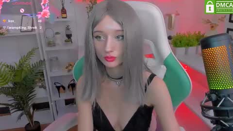 Snapshot of katia_kim chatting on March 10, 9:32 am Katia online show from March 10, 9:32 am