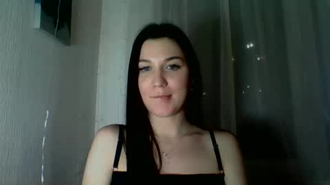 katie_foxi online show from February 19, 11:45 pm