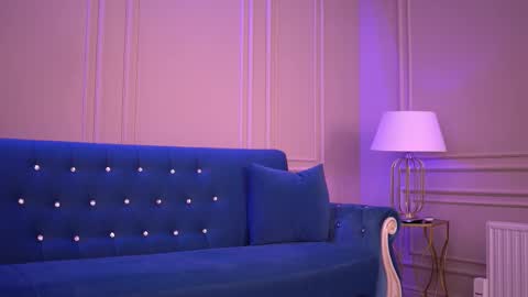 Snapshot of katie_hayes chatting on January 16, 7:07 pm Katie online show from January 16, 7:07 pm