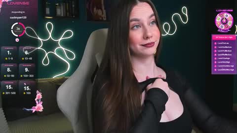 Katie online show from October 13, 9:59 pm