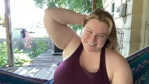 katiecopper27 online show from July 12, 3:03 pm
