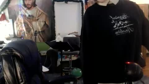 Katie online show from January 15, 5:08 am