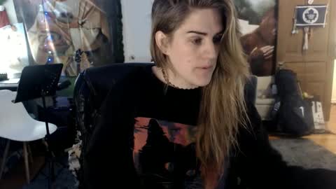 Katie online show from February 7, 6:24 am