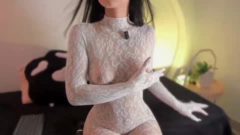 Snapshot of katiepeach_ chatting on May 25, 12:00 pm Katy IGPeach kat666 online show from May 25, 12:00 pm