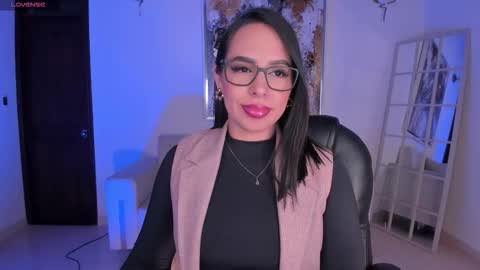 Snapshot of katiestonne chatting on September 11, 2:44 am Kate Stonne online show from September 11, 2:44 am