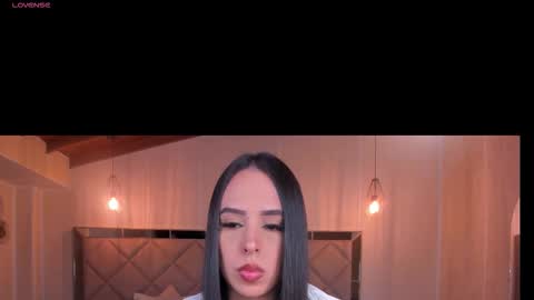 Snapshot of katiestonne chatting on October 3, 2:30 am Kate Stonne online show from October 3, 2:30 am