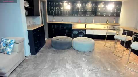 Snapshot of katiestonne chatting on December 1, 3:44 am Kate Stonne online show from December 1, 3:44 am