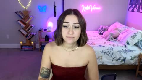 Katie Verona online show from January 26, 10:35 pm