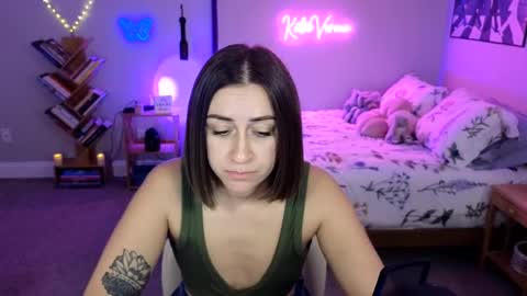 Katie Verona online show from January 28, 1:50 am