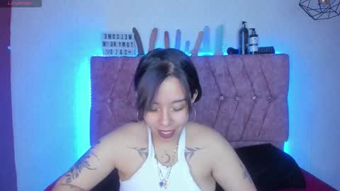 Katie online show from March 29, 1:16 am