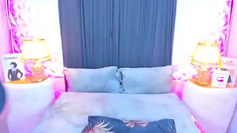 Snapshot of katimurawilson chatting on January 27, 9:23 am KAT online show from January 27, 9:23 am