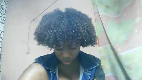 Snapshot of katissia9794 chatting on February 3, 6:46 pm katissia9794 online show from February 3, 6:46 pm