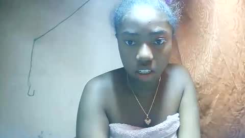 Snapshot of katissia9794 chatting on February 21, 10:38 am katissia9794 online show from February 21, 10:38 am