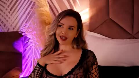 KatJolie online show from October 10, 7:57 pm