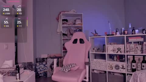 Snapshot of katkittykate chatting on March 26, 6:52 am katkittykate online show from March 26, 6:52 am