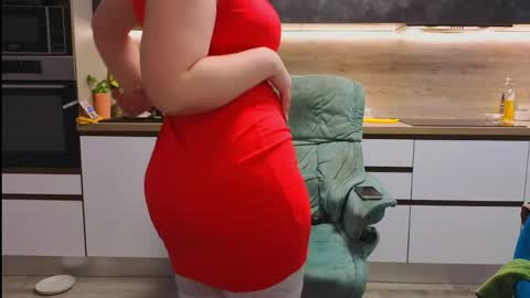 Snapshot of katniss_k chatting on March 27, 8:26 am katniss_k online show from March 27, 8:26 am