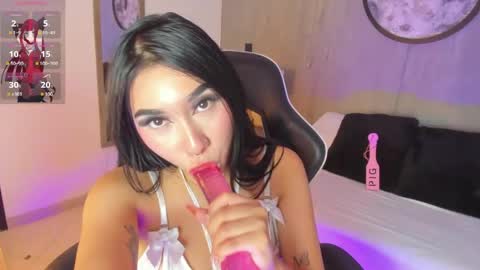K A T   online show from May 11, 4:15 pm