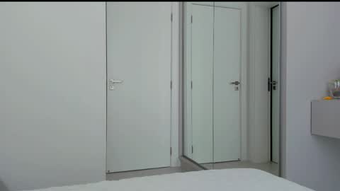 Katrin online show from March 29, 4:18 pm