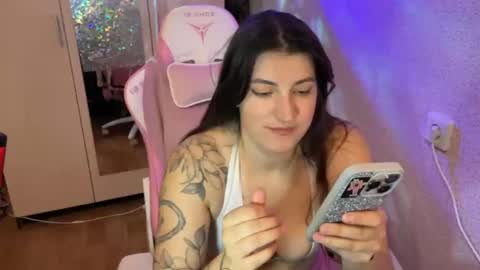   naked in pvt show 100 tk online show from April 15, 8:20 pm