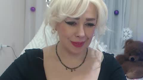 katrinacharm online show from January 8, 8:00 pm