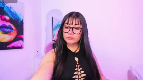 michell online show from May 14, 3:13 am