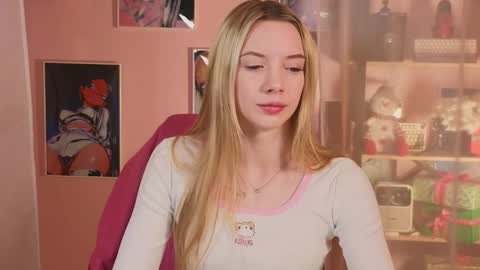 katt_yy online show from November 28, 5:10 am