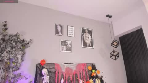 Katerine online show from October 28, 3:43 am