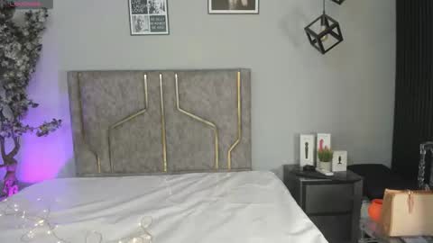 Katerine online show from November 3, 3:30 am