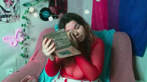 Katti online show from December 16, 11:48 am