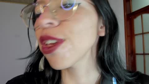 Katty online show from December 5, 8:00 pm