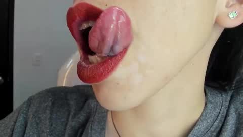 Katty online show from January 6, 8:23 pm