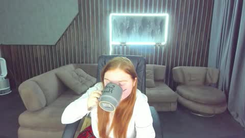 Katty online show from October 28, 6:54 pm