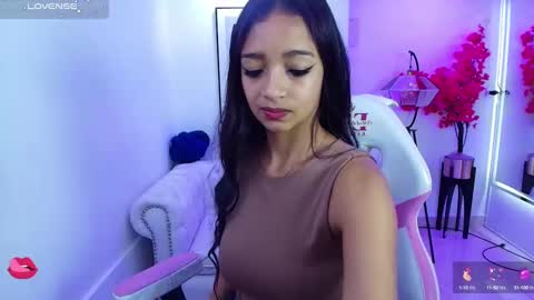 katty_rounds online show from October 7, 12:35 pm