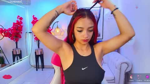 katty_rounds online show from November 18, 12:31 pm