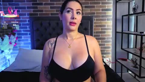 kattypaez online show from January 9, 7:04 pm