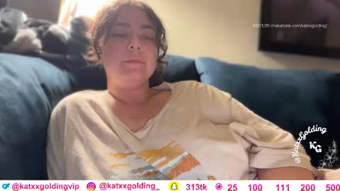 Snapshot of katxxgolding chatting on March 1, 10:50 am Princesse Kat online show from March 1, 10:50 am