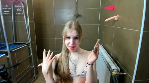 Kate online show from April 10, 8:08 am