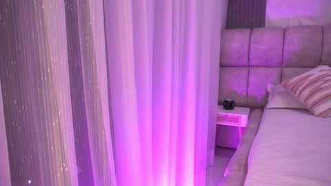 Katy online show from December 16, 11:59 am