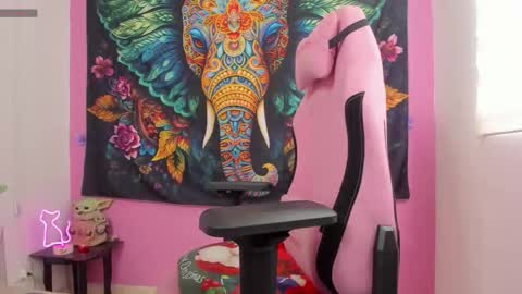 katy simpsons online show from December 15, 6:45 pm