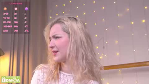 Snapshot of katy_snacks chatting on February 6, 2:42 pm Katy online show from February 6, 2:42 pm