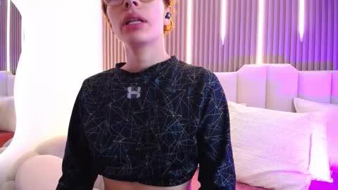 Katy Van online show from February 10, 8:46 pm