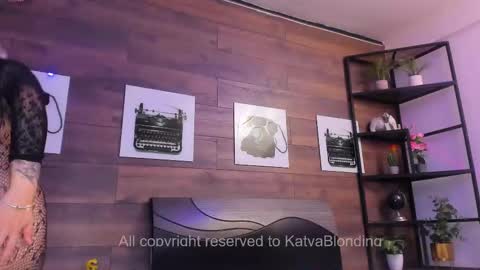 salo  online show from September 9, 2:05 pm