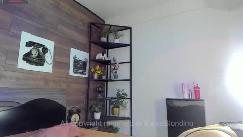 salo  online show from December 17, 4:46 pm