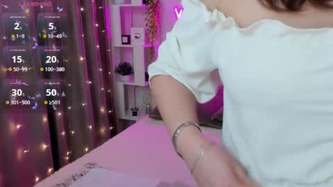 Kate online show from March 26, 6:41 am