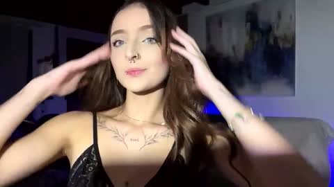 katy deliz online show from October 27, 2:48 am