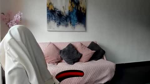 Snapshot of katydeliz chatting on March 23, 4:33 pm katy deliz online show from March 23, 4:33 pm