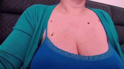 Katy online show from January 14, 9:45 am